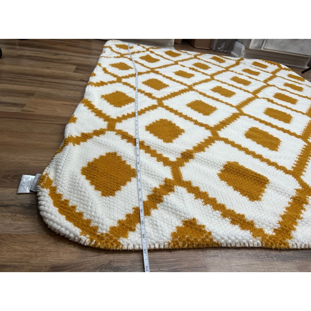 Artemis Velveteen Berber‎ Throw/Blanket/ Reversible mustard - Picture 8 of 8